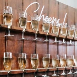 Champagnewand huren