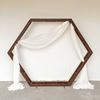 Backdrop hout hexagon + wit doek