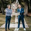 Wit metalen lessenaar huren