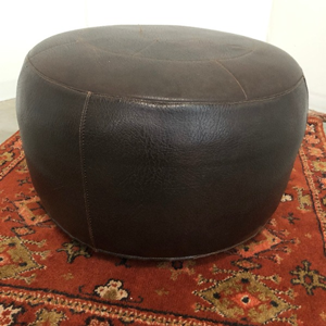 Poef rond donkerbruin