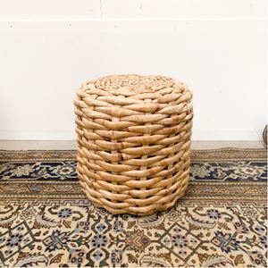 Rotan poef - hoog