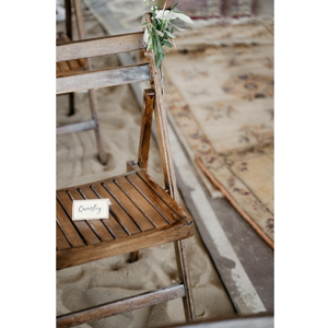 Houten klapstoelen donker