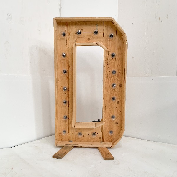 Lichtletter D