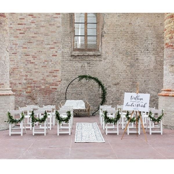 Ronde backdrop zwart huren bij Brisked Ronde backdrop zwart huren bij Brisked