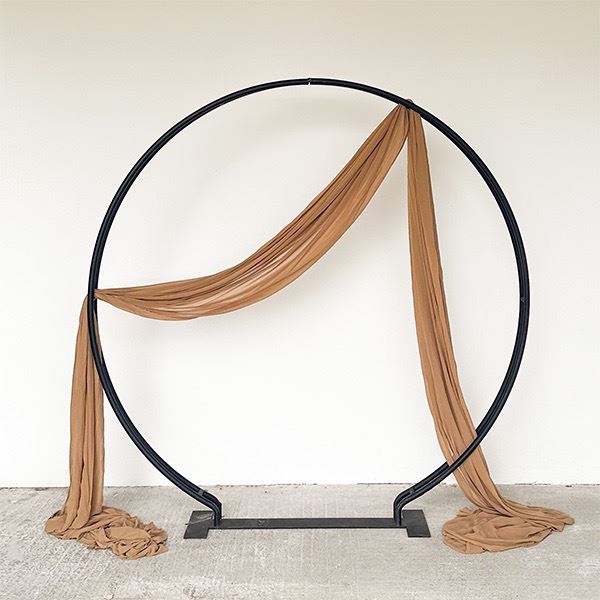 Backdrop rond zwart + beige doek