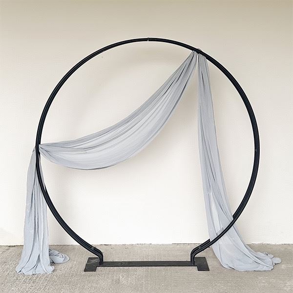 Backdrop rond zwart + dusty blue doek