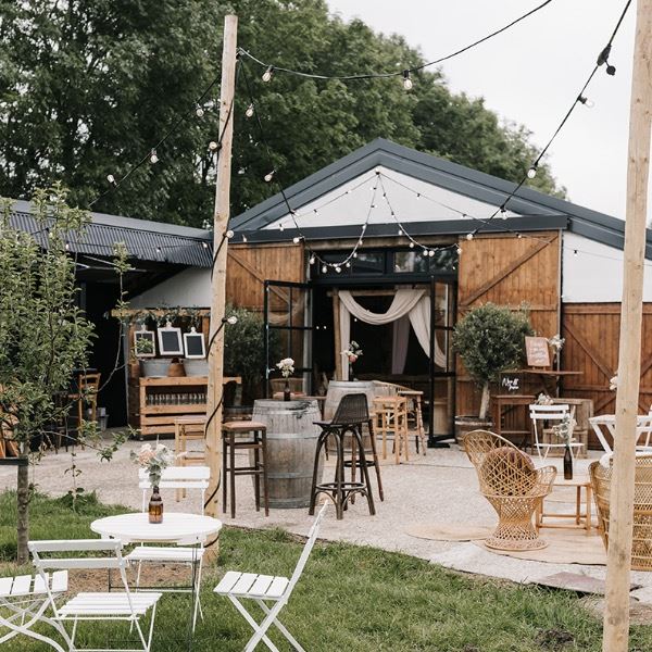 Huren prikkabel 40 meter