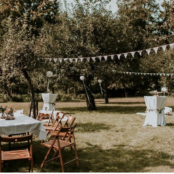 Styling setting met kanten vlaggenlijn